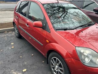 2007 Ford Fiesta Mk5, красный, 470000 рублей, вид 5