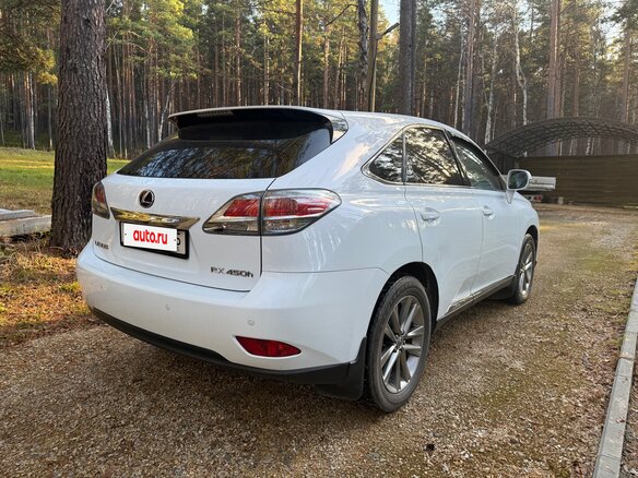 2012 Lexus RX 450h III Рестайлинг, белый, 2900000 рублей - вид 4