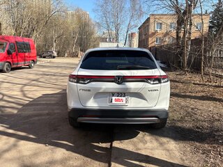 2023 Honda Vezel II, белый, 2600000 рублей, вид 3