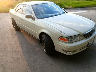 1998 Toyota Mark II VIII (X100), серебристый, 970000 рублей, вид 3