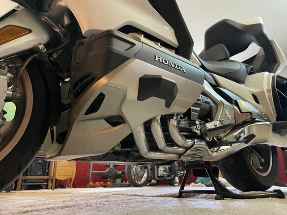 2018 Honda GL 1800 Gold Wing, белый, 2100000 рублей - вид 19
