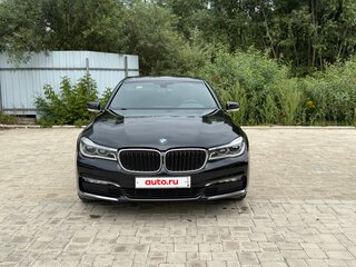 2017 BMW 7 серии Long 730Ld xDrive VI (G11/G12), чёрный, 2770000 рублей, вид 1