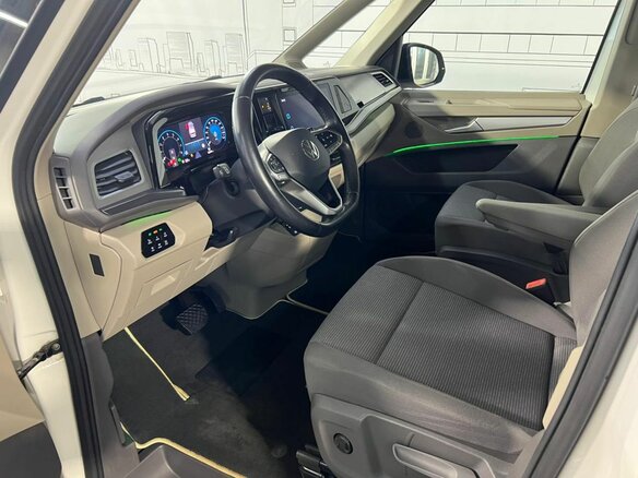 2022 Volkswagen Multivan T7, белый, 5720000 рублей - вид 12