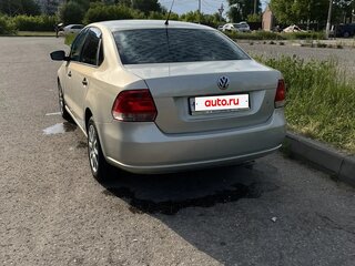 2011 Volkswagen Polo V, серый, 610000 рублей, вид 4