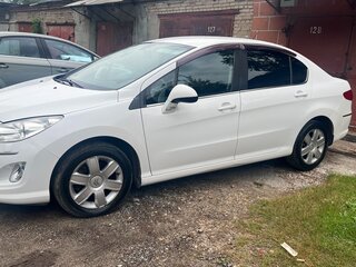 2013 Peugeot 408 I, белый, 550000 рублей, вид 2