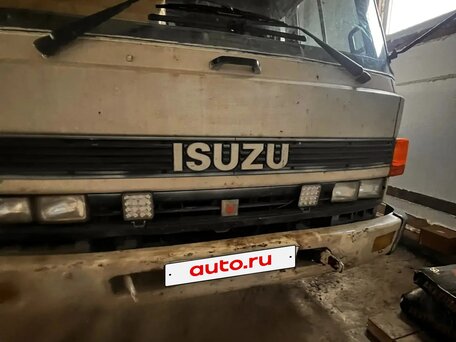 1989 Isuzu Forward (F-Series), белый, 1900000 рублей, вид 2
