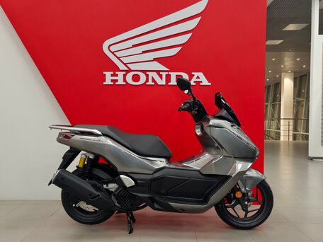 2026 Honda NWG150, серебристый, 399900 рублей, вид 1