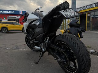 2012 Kawasaki Z 800, белый, 500000 рублей, вид 2