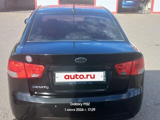 2011 Kia Cerato 4-speed II, чёрный, 695000 рублей, вид 3