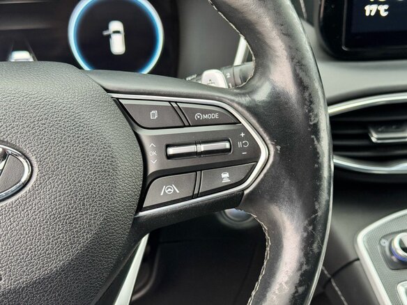 2021 Hyundai Santa Fe IV Рестайлинг, белый, 3067000 рублей - вид 13