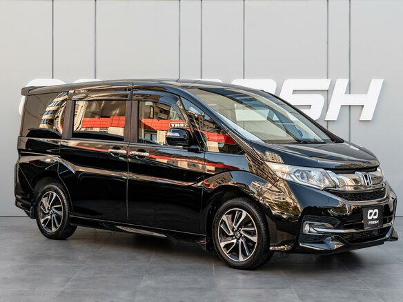 2016 Honda Stepwgn Spada V, чёрный, 2030000 рублей