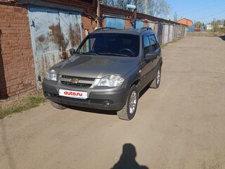 2018 Chevrolet Niva I Рестайлинг, бежевый, 870000 рублей, вид 3