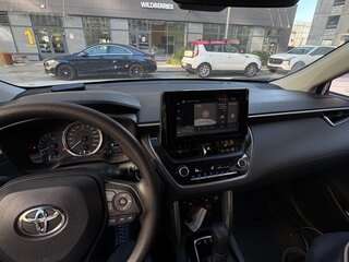 2022 Toyota Corolla Cross I, белый, 2700000 рублей, вид 4