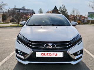 2024 Lada (ВАЗ) Vesta I Рестайлинг (NG), белый, 1450000 рублей, вид 3