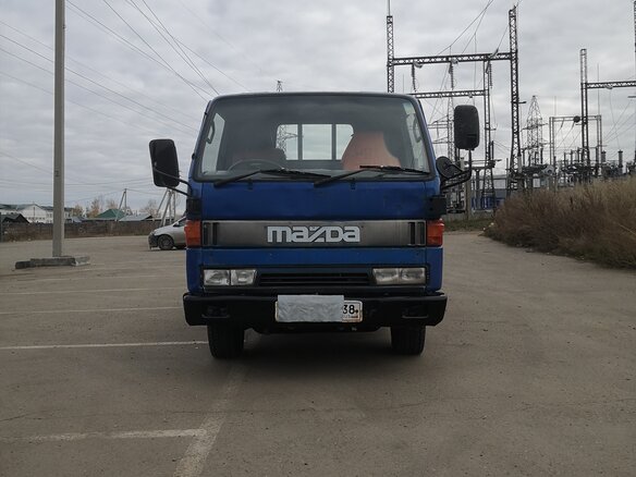 1993 Mazda Titan, синий, 850000 рублей - вид 12