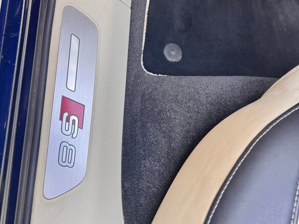 2013 Audi S8 III (D4), синий - вид 9