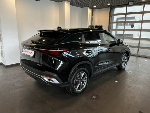2024 Omoda C5 I, чёрный - вид 2