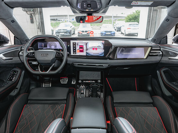2025 Audi A5 L Sportback III (B10), красный - вид 9