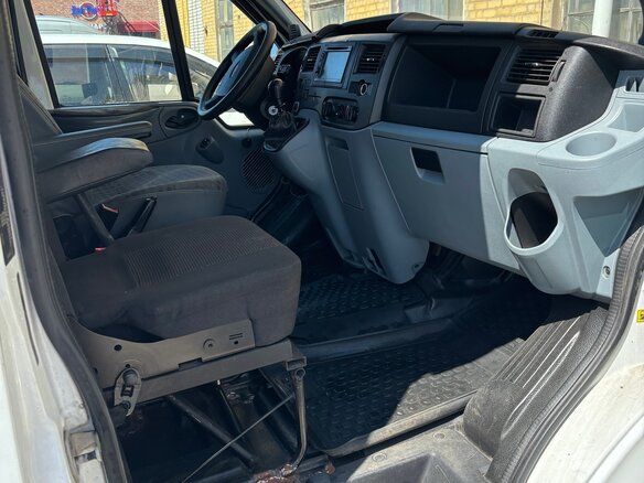 2013 Ford Transit, белый, 1050000 рублей - вид 16