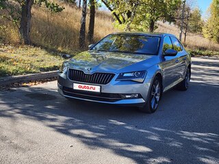 2018 Skoda Superb III, серый, 2400000 рублей, вид 4