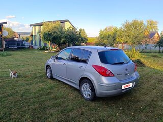 2010 Nissan Tiida I Рестайлинг, серебристый, 477000 рублей, вид 5