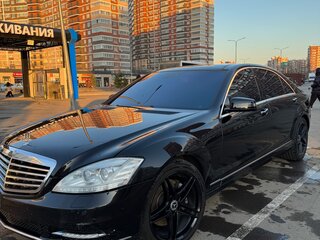 2007 Mercedes-Benz S-Класс 500 V (W221), чёрный, 799000 рублей, вид 1