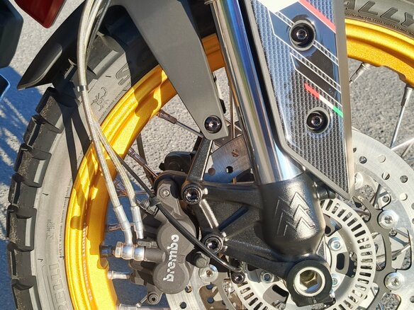 2025 Moto Morini X-CAPE 650, пурпурный, 699000 рублей - вид 8