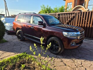 2016 Toyota Land Cruiser 200 Series Рестайлинг 2, коричневый, 6500000 рублей, вид 1