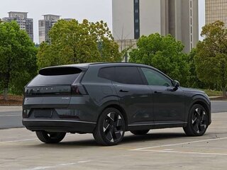 2026 Volvo XC70 III, серый, 7000750 рублей, вид 5