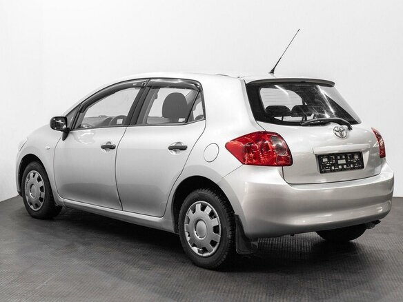 2009 Toyota Auris I, серебристый, 950000 рублей - вид 5