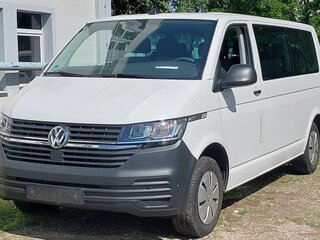 2022 Volkswagen Caravelle Long T6 Рестайлинг, белый, 3200000 рублей, вид 2
