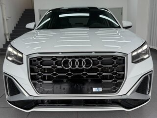 2021 Audi Q2 L 35 TFSI I Рестайлинг, белый, 2048000 рублей, вид 2