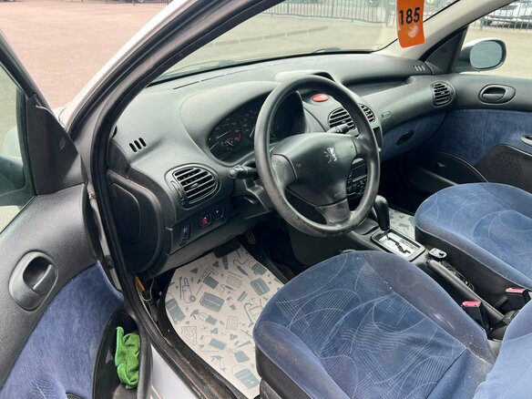 2002 Peugeot 206, серебристый, 349000 рублей - вид 10