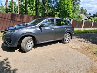 2013 Toyota RAV4 IV (XA40), серый, 1890000 рублей, вид 4