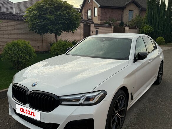 2021 BMW 5 серии 520d xDrive VII (G30/G31/G38) Рестайлинг, белый, 5550000 рублей