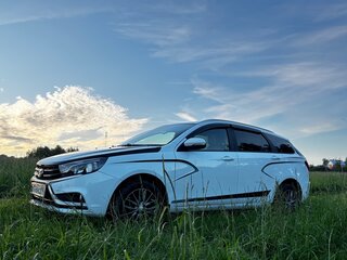 2021 Lada (ВАЗ) Vesta SW I, белый, 850000 рублей, вид 4