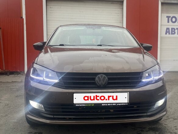 2019 Volkswagen Polo V Рестайлинг, коричневый, 1020000 рублей