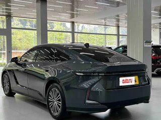 2026 Lexus ES 300h VIII, серый, 6400205 рублей, вид 5