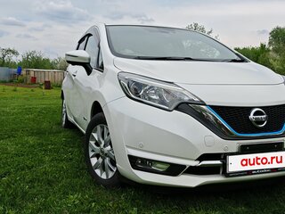 2017 Nissan Note e-Power II Рестайлинг, белый, 1500000 рублей, вид 2