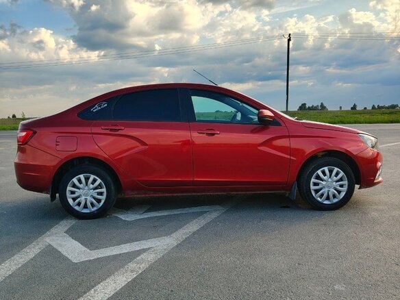 2017 Lada (ВАЗ) Vesta I, красный, 625000 рублей - вид 6