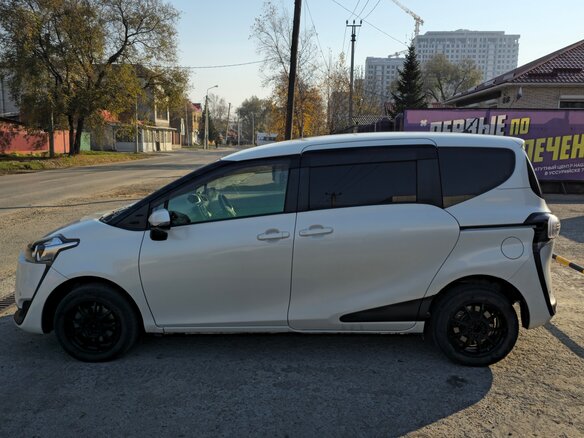2016 Toyota Sienta II, белый, 1050000 рублей - вид 13