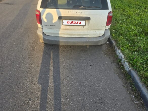 2005 Dodge Caravan 4-speed IV, белый, 500000 рублей - вид 3