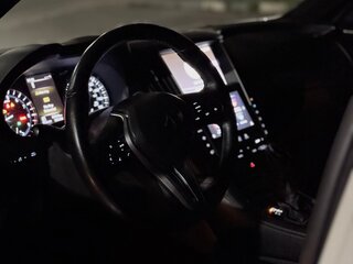 2018 Infiniti Q50 I Рестайлинг, белый, 2900000 рублей, вид 4