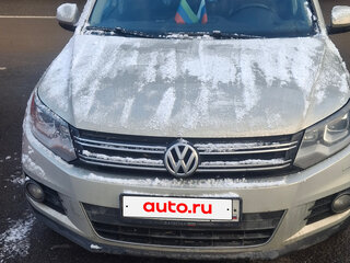 2012 Volkswagen Tiguan I Рестайлинг, серебристый, 1150000 рублей, вид 2
