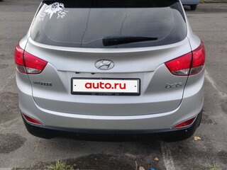 2013 Hyundai ix35 I, серебристый, 1450000 рублей, вид 2