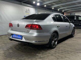 2011 Volkswagen Passat B7, серебристый, 1099000 рублей, вид 5