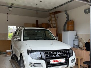 2019 Mitsubishi Pajero IV Рестайлинг 2, белый, 4850000 рублей, вид 1