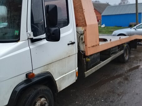 1992 Mercedes-Benz T2, белый, 1150000 рублей, вид 3