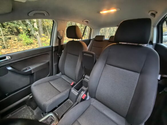 2010 Volkswagen Golf Plus II, серый, 800000 рублей - вид 14