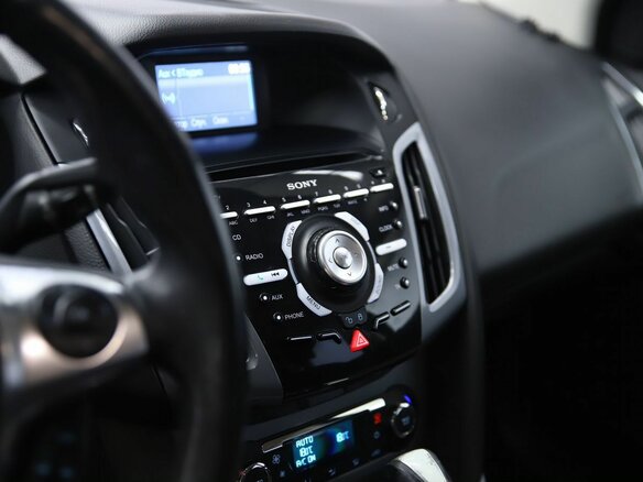 2011 Ford Focus III, белый, 470000 рублей - вид 12